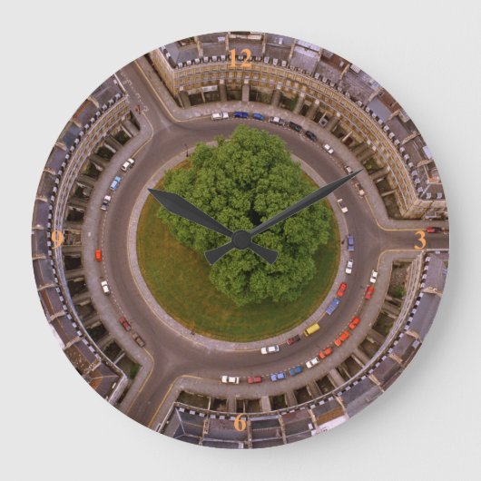 Bath, de Circus. Vierkante Klok (Voorkant)