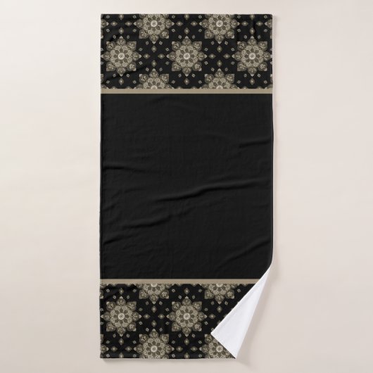 Bath Towel met Sepia Toned medallion op zwart Badhanddoek (Badhanddoek)