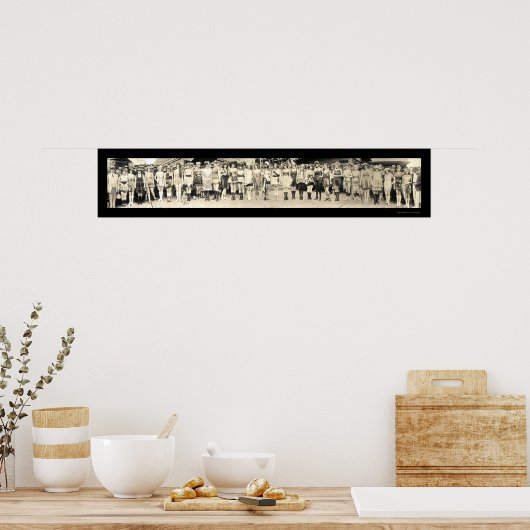 Bathing Girl Parade Photo 1920 Poster (Keuken)
