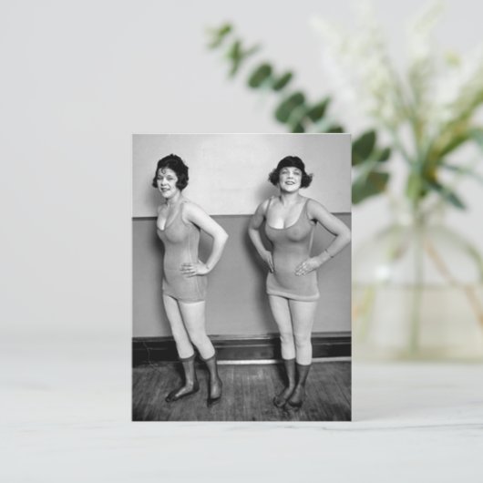 Bathing Suit Models Briefkaart (Staand voorkant)