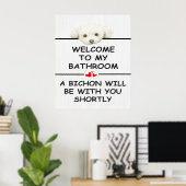 Bathroom Bichon Frise Poster (Thuiskantoor)