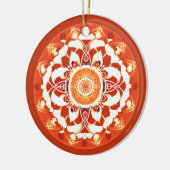 Batik Mandala Patroon in Roest Rood Keramisch Ornament (Links)