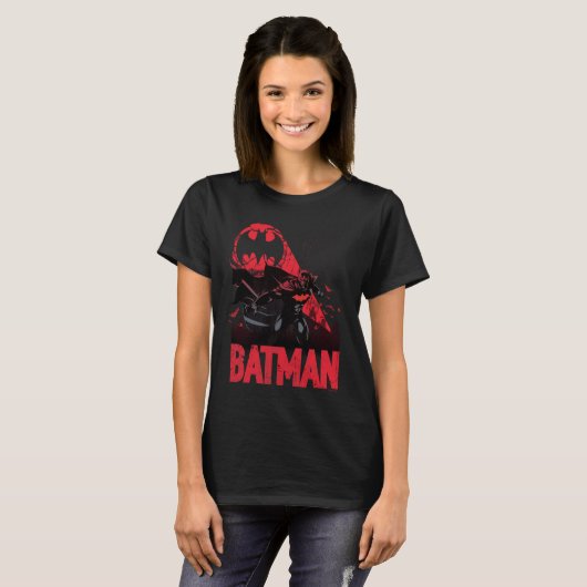 Batman Crimson Bat Signal T-shirt (Voorkant volledig)