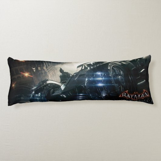Batman met Batmobile in de regen Lichaamskussen (Achterkant)