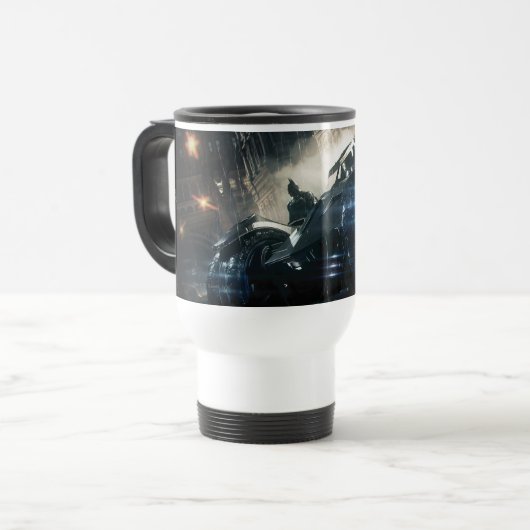 Batman met Batmobile in de regen Reisbeker (Voorkant links)