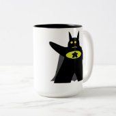 Batmeeple Tasse Tweekleurige Koffiemok (Voorkant rechts)