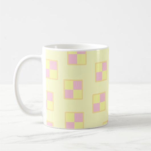 Battenburg Cake Pattern. Roze en geel. Koffiemok (Links)