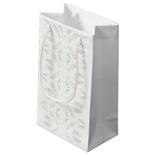 BATTENBURG LACE Small Gift Bag Klein Cadeauzakje (Achterkant Gekanteld)