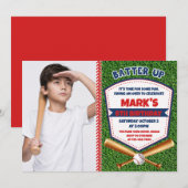 Batter up honkbal jongen verjaardag foto uitnodigi kaart (Voorkant / Achterkant)