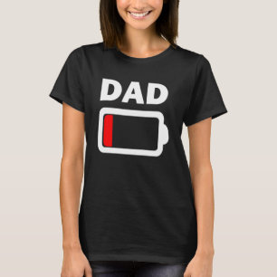 Batterijbatterij met laag batterijniveau, vader t-shirt