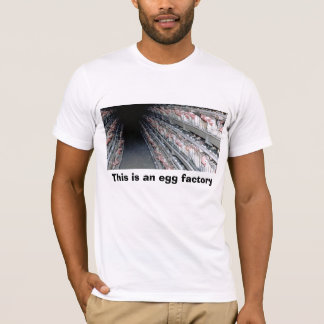 Batterijkooi, dit is een eierfabriek t-shirt