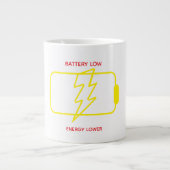 Battery Low Mug – Funny Energy Low Coffee Mug Grote Koffiekop (Voorkant)