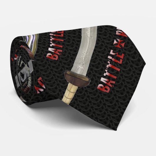 Battle Ready Swords on Chainmail Stropdas (Opgerold)