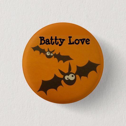 Batty Love Button. Ronde Button 3,2 Cm (Voorkant)