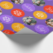 Bauble paars oranje patroon kerstfoto cadeaupapier (Hoek)