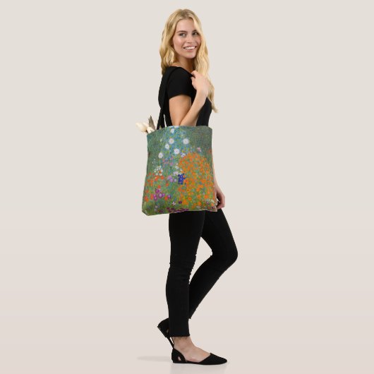 Bauerngarten - Gustav Klimt Tote Bag (Op model)