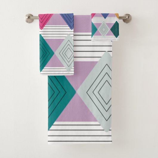 Bauhaus Diamond Quilt Bad Handdoek (Insitu)