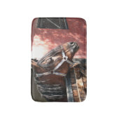 Bay Horse in een onbuigzame zonsondergang Badmat (Voorkant Verticaal)