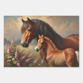 Bay Mare met een veulen Wildflowers Schilderij Inpakpapier Vel (Voorkant)