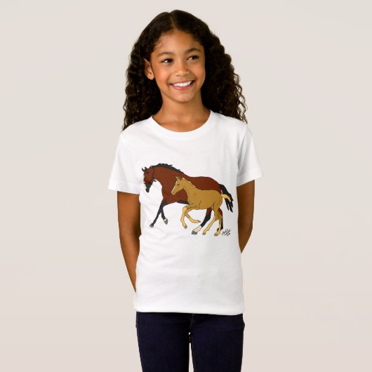 Bay met haar Colt T-Shirt (Voorkant volledig)