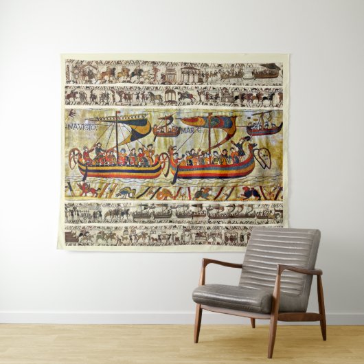 BAYEUX TAPESTRY 1066 VIKING SHIPS WANDKLEED (In Situ (horizontaal))