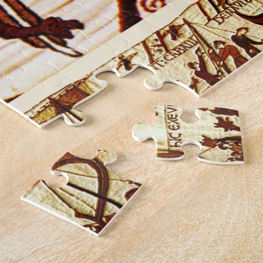 BAYEUX TAPESTRY NORMAN ARMY, KNIGHTS HORSEBACK LEGPUZZEL (Zijkant)