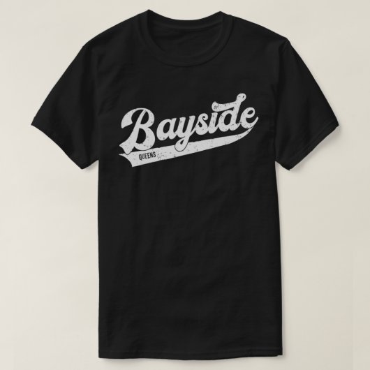 Bayside Queens NYC Typographic Disted Design  T-shirt (Design voorkant)