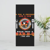 BBQ | Een varken en een kip lopen in een bar BBQ Menu (Staand voorkant)