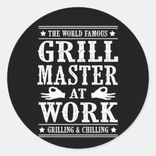 BBQ-overs   Wereldberoemde grilmeester op het werk Ronde Sticker