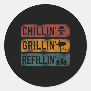 Bbq-roker Chillin' Grillin' Refillin' Ronde Sticker