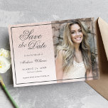 BBT Mitzvah Save the Date Roos Gold Glitter Photo<br><div class="desc">Bat Mitzvah Uitnodiging sparen het Roos van het manuscript van de Datum Gold Glitter ombre bruine roze fotokaart.</div>