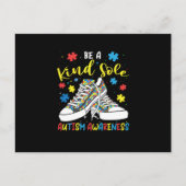 Be A Kind Sole Autism Awareness Trendy Puzzle Shoe Aankondigingskaart (Voorkant)