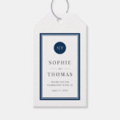 Be-editbare Kleur Klassieke Ronde Monogram Bruilof Cadeaulabel (Voorkant)