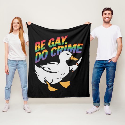 Be Gay Do Crime Funny Goose Rainbow Pride LGBTQ Fleece Deken (In situ)