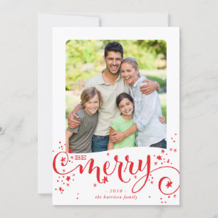 BE MERRY FAMILIE foto modern leuk script rood Feestdagenkaart