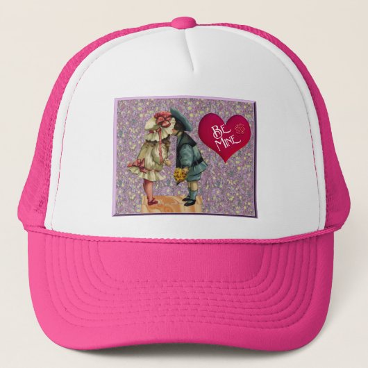 "Be Mine" Sweet Nostalgische Valentijn Trucker Pet (Voorkant)