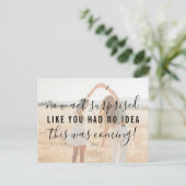 Be My Bridesmaid Act Verrast Grappige Uitnodiging Briefkaart (Staand voorkant)