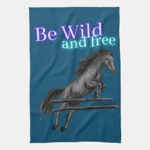 Be Wild and Free Paard Springen Theedoek
