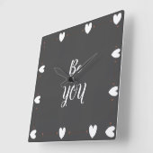 Be You Wall Clock – Minimal Modern Inspirational Vierkante Klok (Hoek)