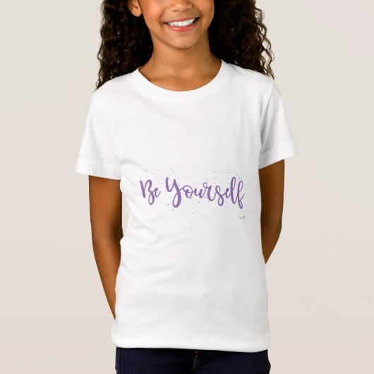 Be-Yourself-Typografie-Paars T-shirt (Voorkant)
