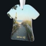 Beach Access Dated Ornament<br><div class="desc">Loop met mij langs een zandweg naar het strand op een rustige middag langs de kust van Florida.</div>