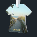 Beach Access Dated Ornament<br><div class="desc">Loop met mij langs een zandweg naar het strand op een rustige middag langs de kust van Florida.</div>