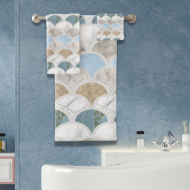 beach aqua blue white marble pastel mermaid scales bad handdoek