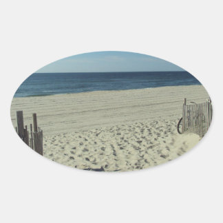 Beach Beauty Ovale Sticker