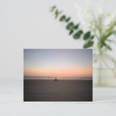 Beach Bike Ride voor zonsopgang Briefkaart (Staand voorkant)