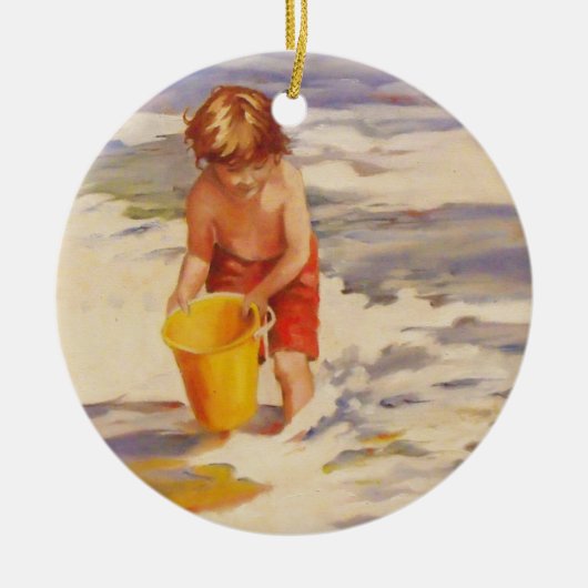 Beach Boy Child in oceaangolven Keramisch Ornament (Voorkant)