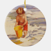 Beach Boy Child in oceaangolven Keramisch Ornament (Achterkant)