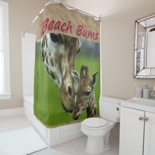 Beach Bums Shower Curtain Giraffe Douchegordijn (In situ)