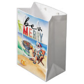 Beach Christmas with Surfer Santa Barbecue  Medium Cadeauzakje (Voorkant Gekanteld)