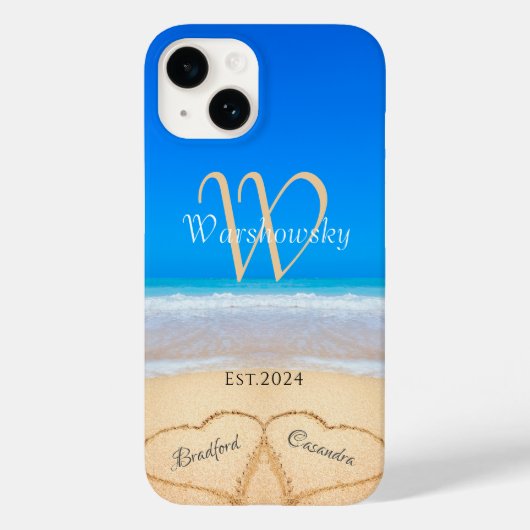 Beach Couple Hearts in Sand Family Monogram Hoesje (Achterkant)